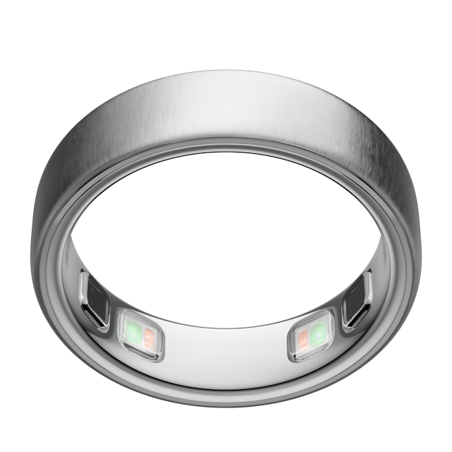Brushed Silver 色 Oura Ring 5 的產品圖片